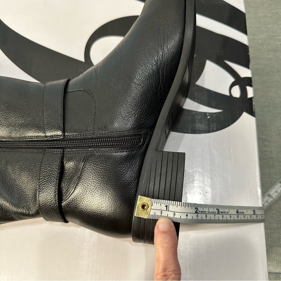 The Donna Tall Wide Calf Leather Boot EUC - Picture 12 of 13